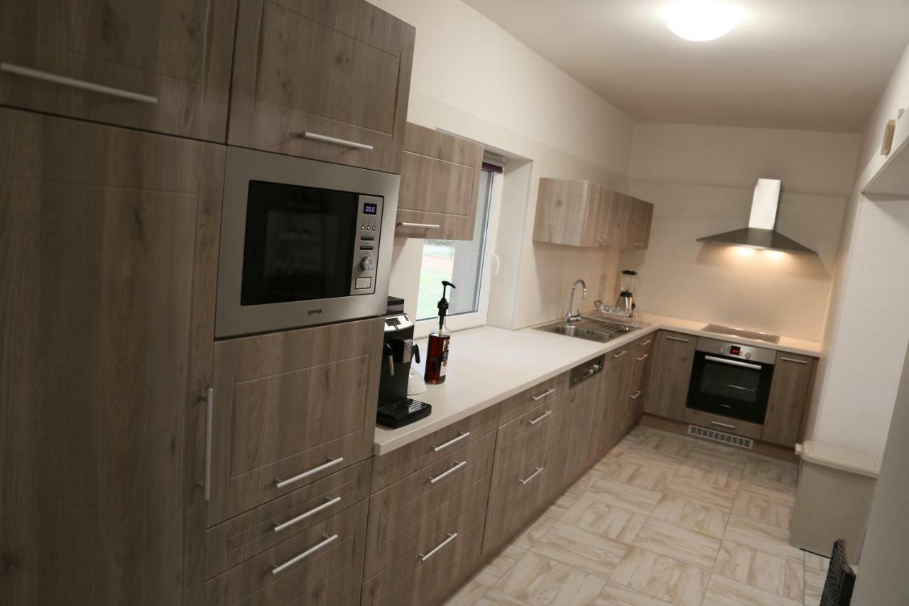 Tiszavilag Pihenohaz Hotel Tiszakecske Luaran gambar